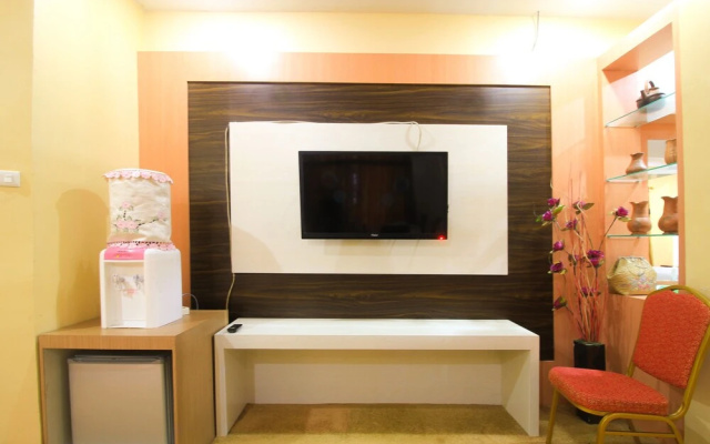 Tiga Dara Kampung Wisata Hotel & Resor by OYO Rooms