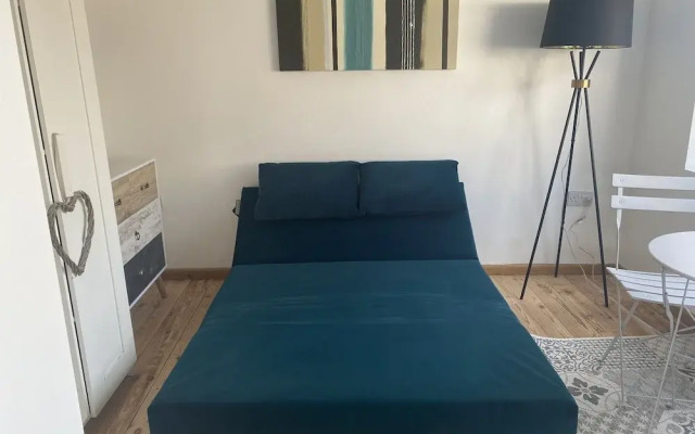 Beautiful 1-bed Studio in Porthcawl Near Beach