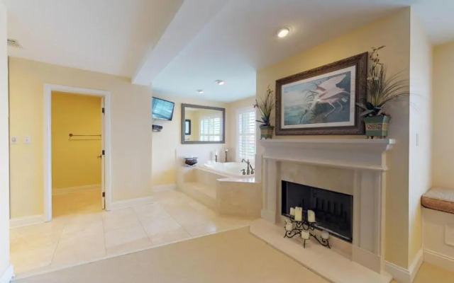 7124 Harbourside I