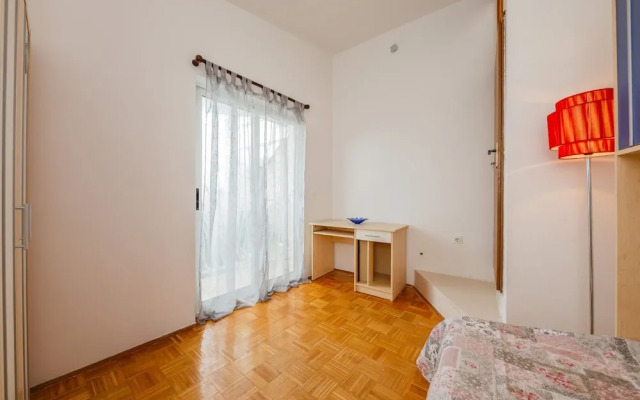 A1 - apt w. the sea View, two Terraces and Garden
