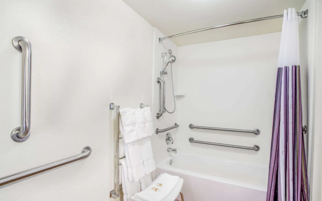 La Quinta Inn And Suites Danbury