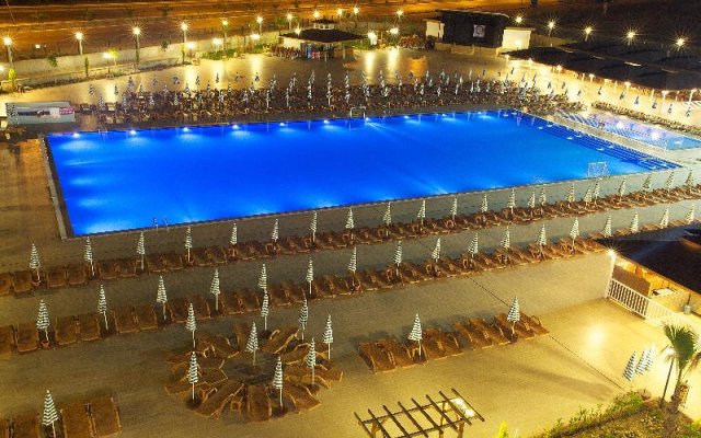 Eftalia Aqua Resort – All Inclusive Турция, Аланья - 8 отзывов об отеле, цены и фото номеров - забронировать отель Eftalia Aqua Resort – All Inclusive онлайн вид на фасад