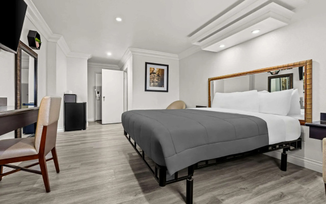 Rodeway Inn Santa Ana - Garden Grove