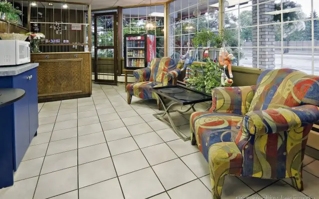 Canadas Best Value Inn