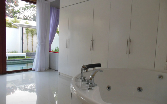 HK Villa Bali