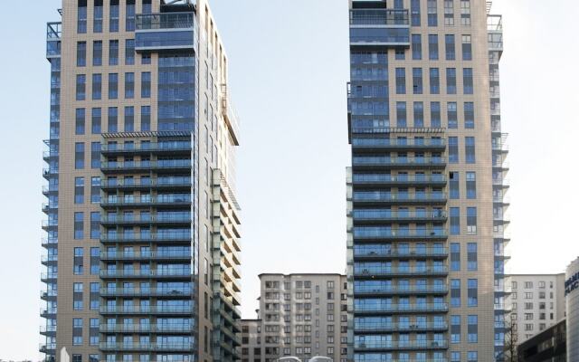 Отель VISIONAPARTMENTS Warsaw Grzybowska вид на фасад