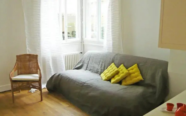 Parisian Home - Montparnasse