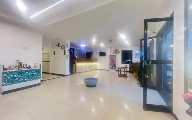 Hotel Sai's Village