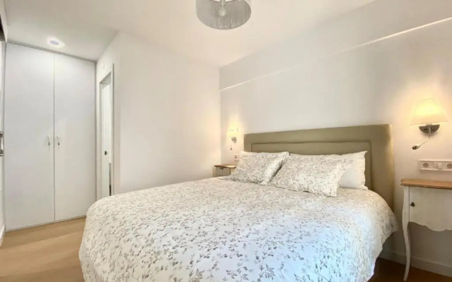 Tr3 aparcamiento incluido familias loft almirante