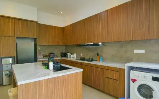 3 Bed Paradise Villa in Kuta Pool and Great Wi-Fi
