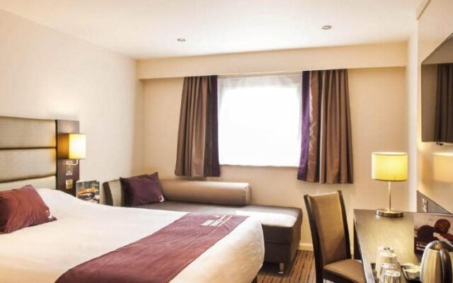 Premier Inn London Hackney 2