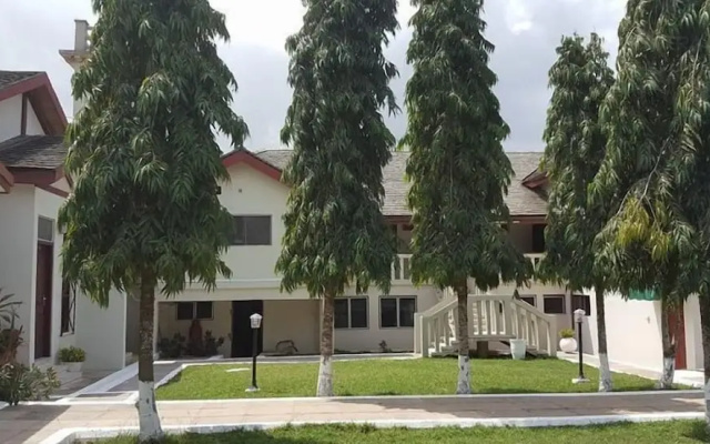 Trust Lodge