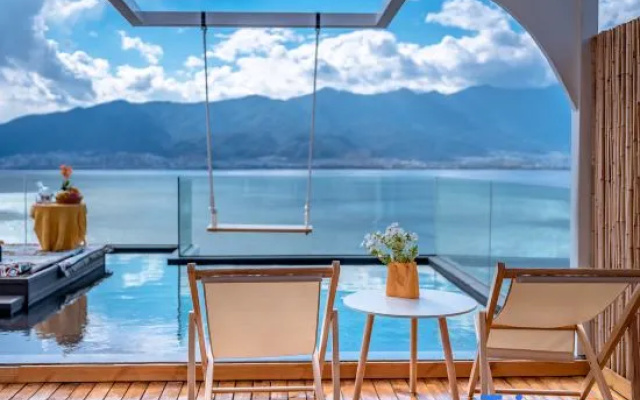 Dali South Holiday Villa