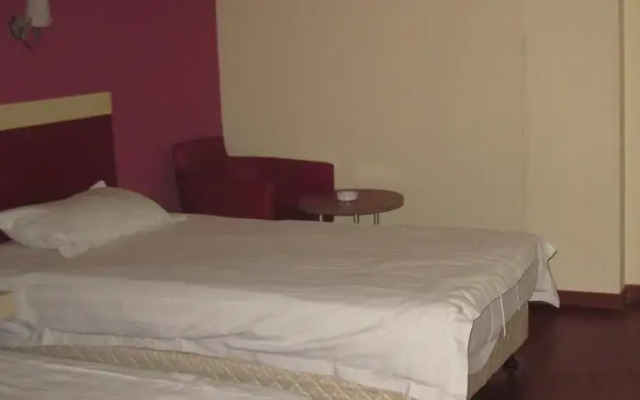 Excellence Hotel