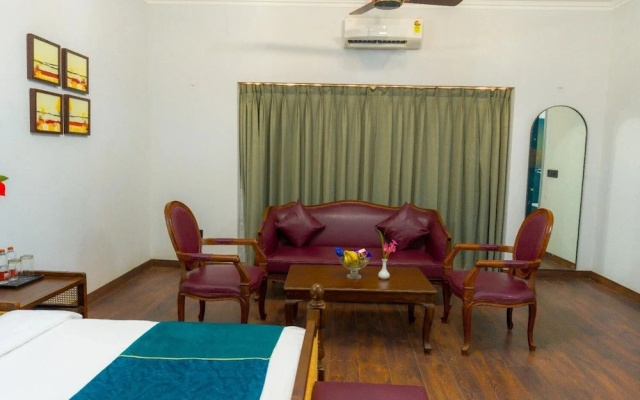 Reebah Inn & Suites