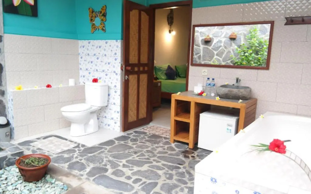 1000 Dream Bungalow