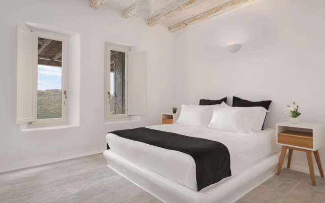 Mykonian Icon Villa