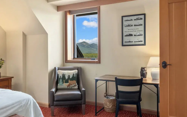 Suncadia Penthouse w/ Mountain & River Views!