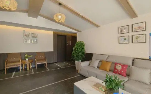 Xinyuan Xiaoqiao Chunshe Urban Homestay