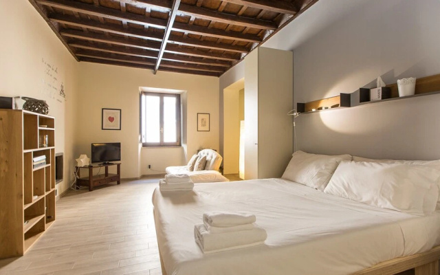 Rental in Rome Argentina Studio