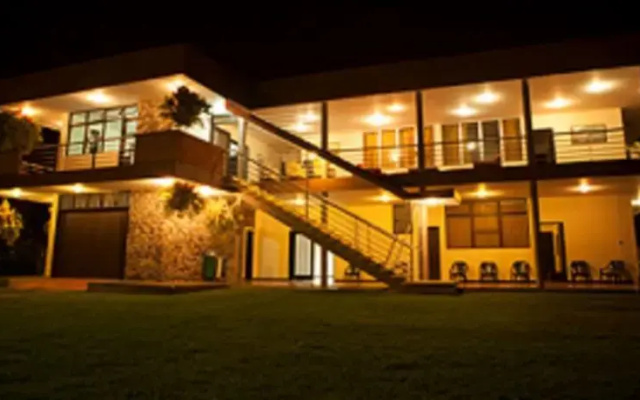 Sede Campestre Finca Los Alcazares