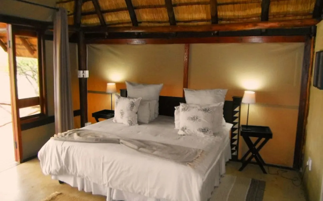 Mangwa Valley Game Lodge