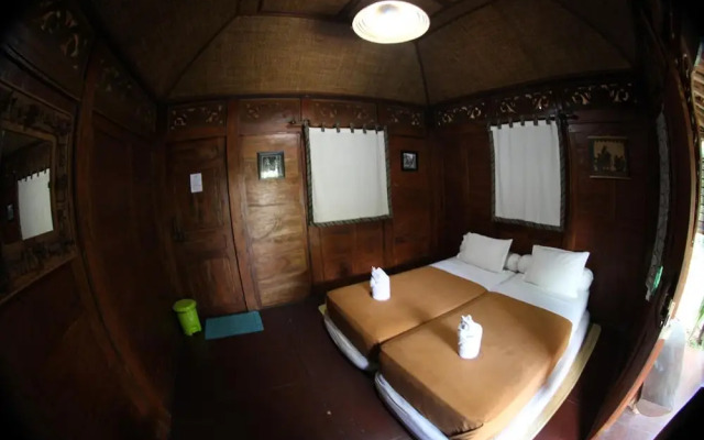 Omah Garengpoeng Guest House