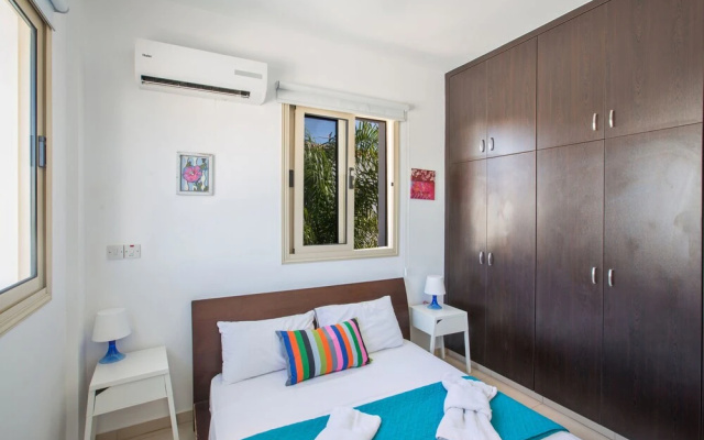 Cyprus Villa Palm 39 Gold