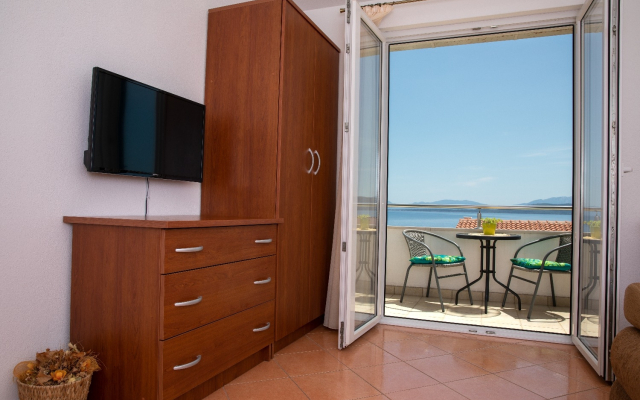 Apartment Ruzica - with sea view: A2 -  Igrane, Riviera Makarska