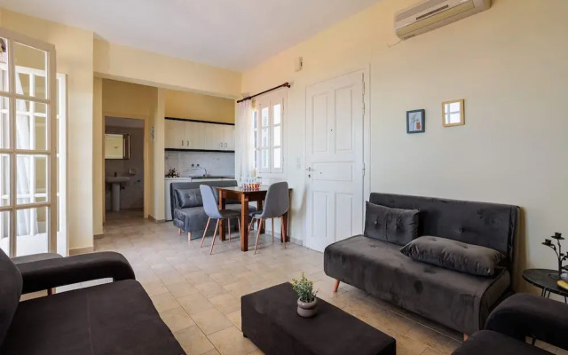 Seaview Getaway With Pool Panoramic Views