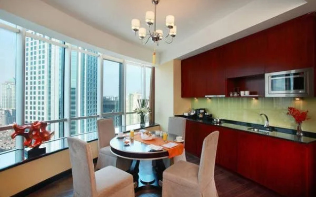 Howard Johnson Business Club Shanghai
