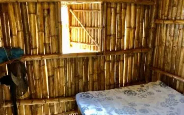 Sharky Hostel Oslob
