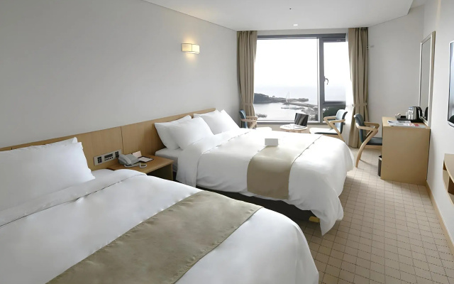 Jeju Hotel the M