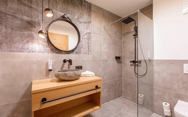 Exclusive Apartment in Fiss