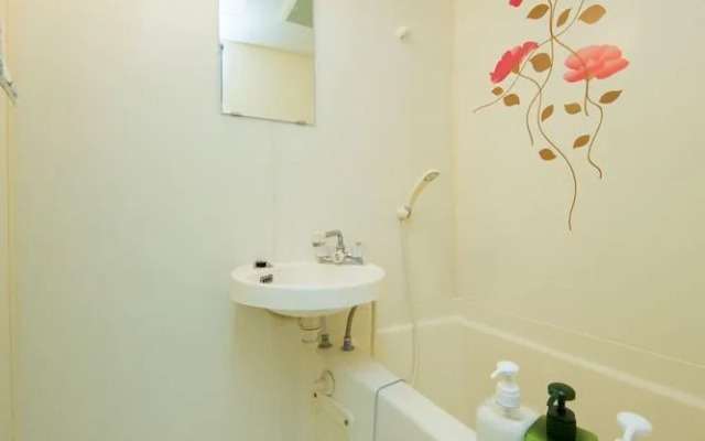Tatsuya house 402