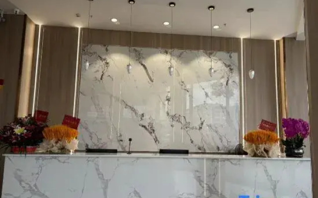 Meinianhua Hotel (Yulin Railway Station Nanxing Plaza)