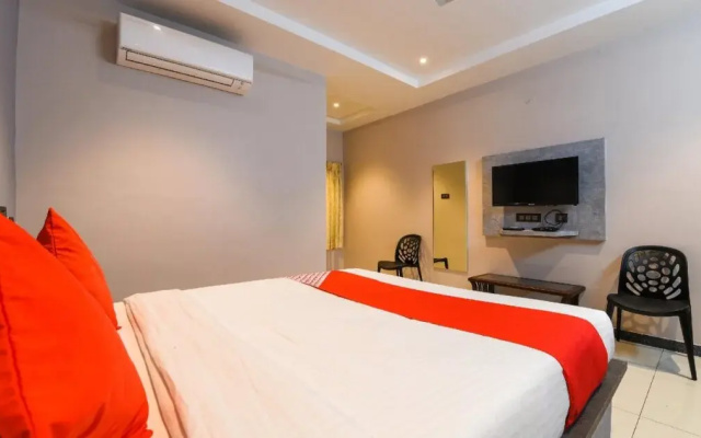 Hotel Sai Grand