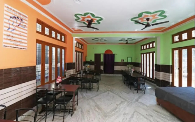 OYO 23141 Kanak Palace Barkot