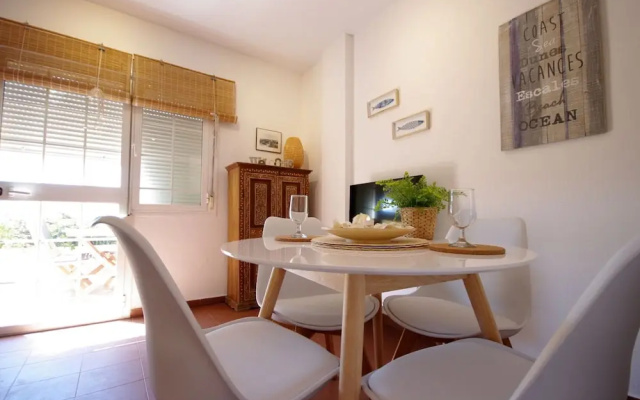Livingtarifa - Apartamento piscina frente mar
