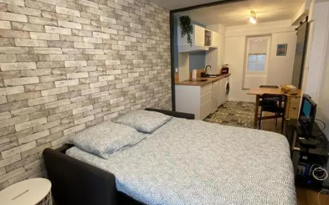 Magnifique studio hyper centre plage et commerce (capacité 4 personnes)