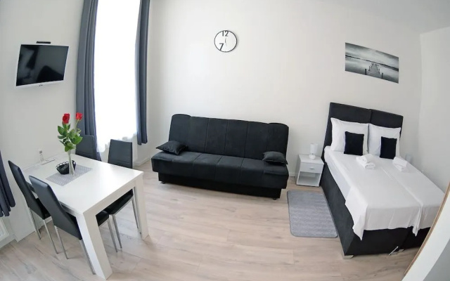 Virtus Apartments and Rooms