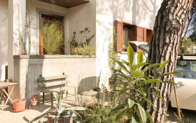 Monolocale in villa, a 300 metri dal centro