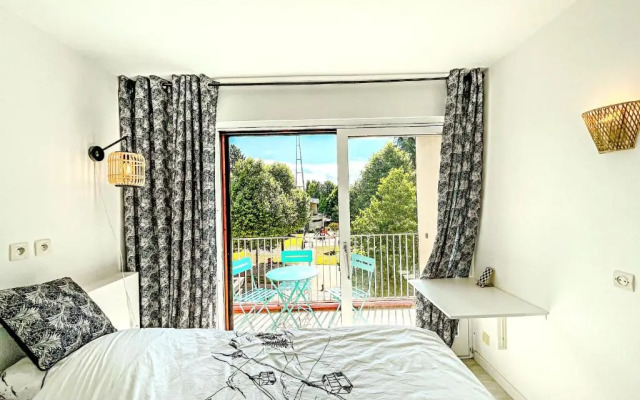 Annecy 1 Bedroom Apt with Balcony