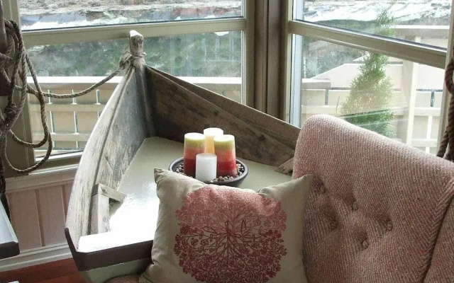 8 Person Holiday Home in Kalvag-by Traum