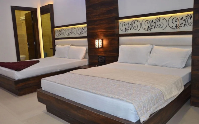 Anjali Mahal Hotel