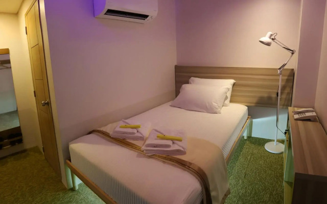 1010 Hotel
