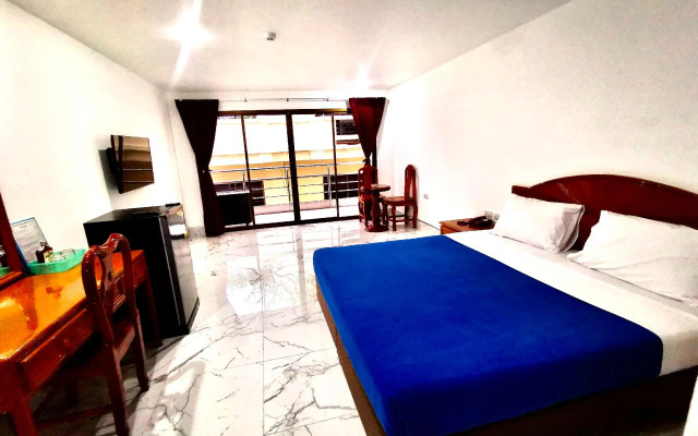 Highfive Hotel