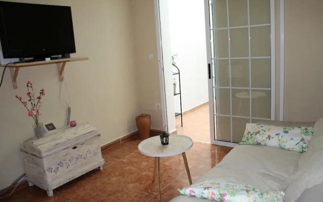 Aceró Home