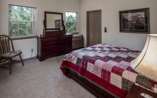Ruidoso Three-bedroom