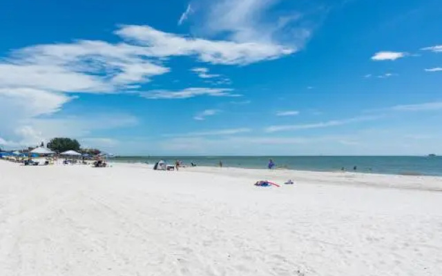 107 Beach Place Condos
